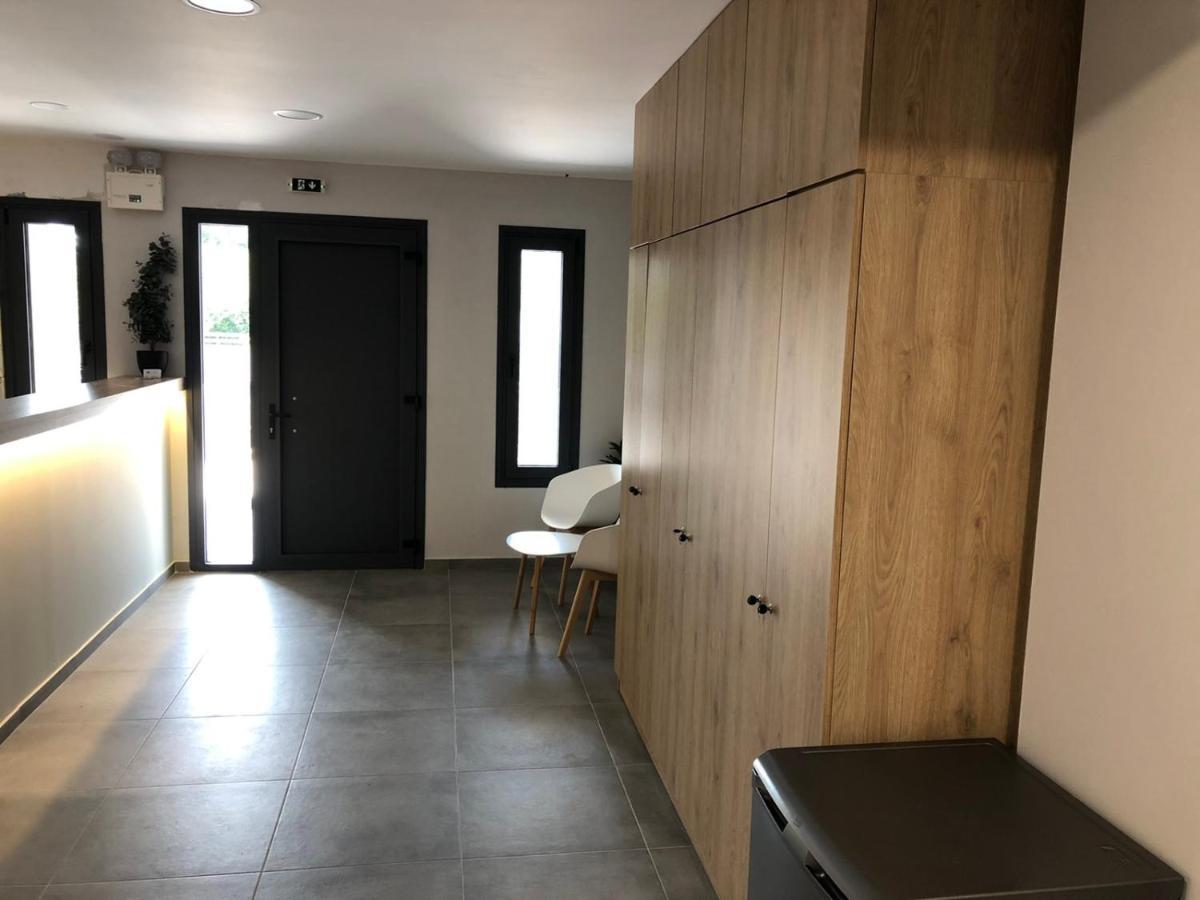Garden Apartments Керамоти Екстериор снимка