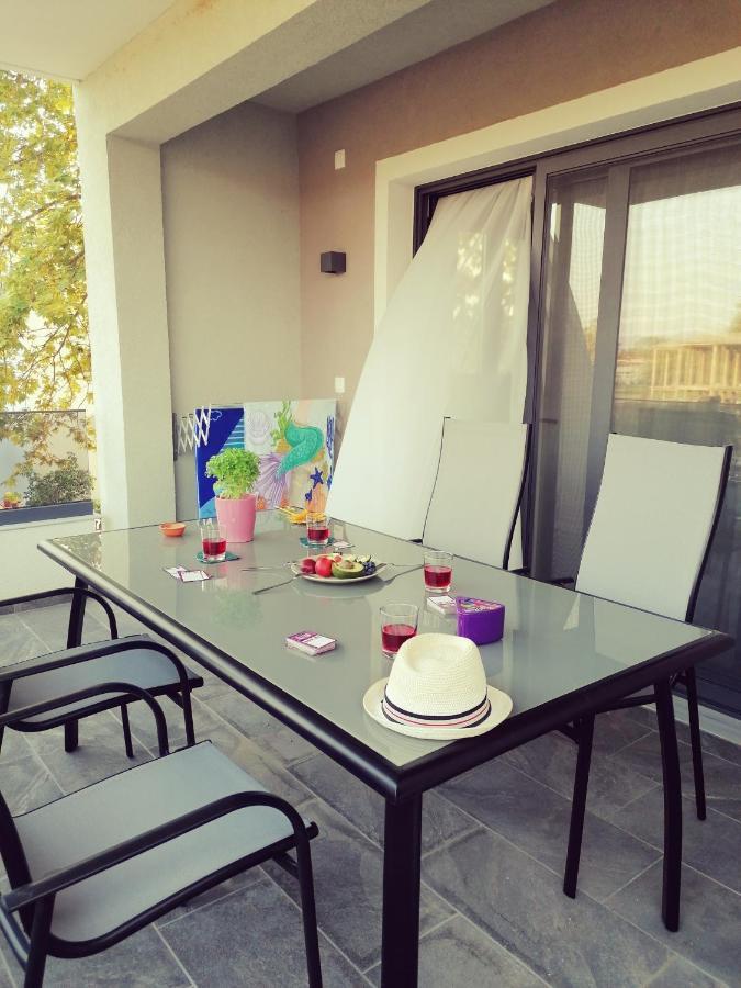 Garden Apartments Керамоти Екстериор снимка