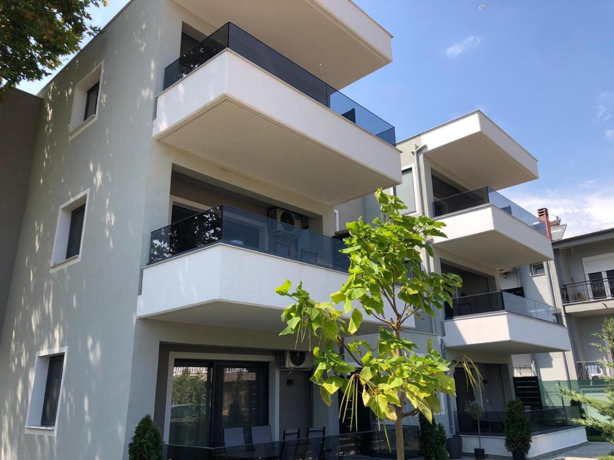 Garden Apartments Керамоти Екстериор снимка